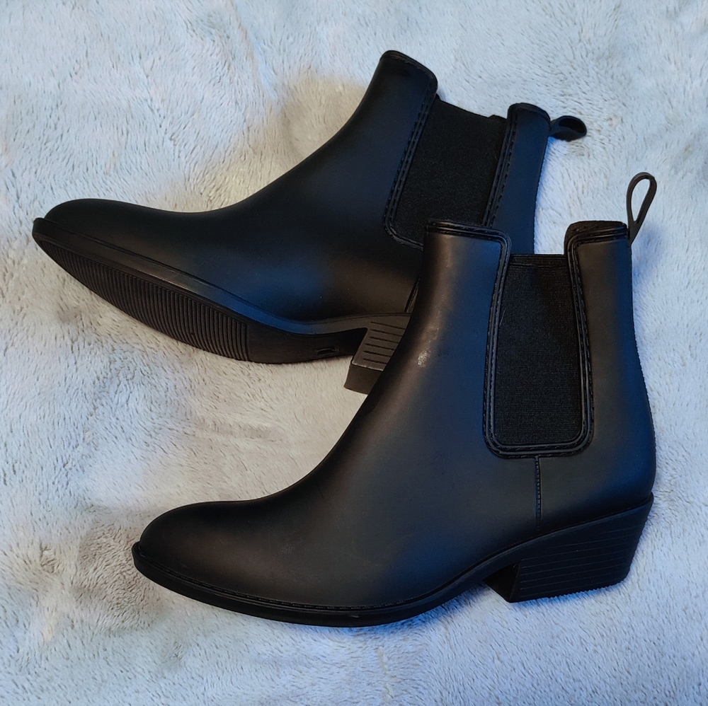 Jeffrey Campbell Rain Booties - Size 10 fits small